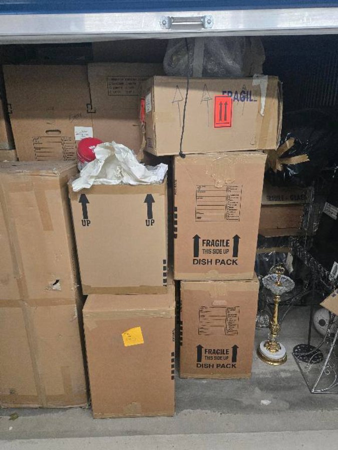 13 x 20 storage unit in Phoenix, AZ