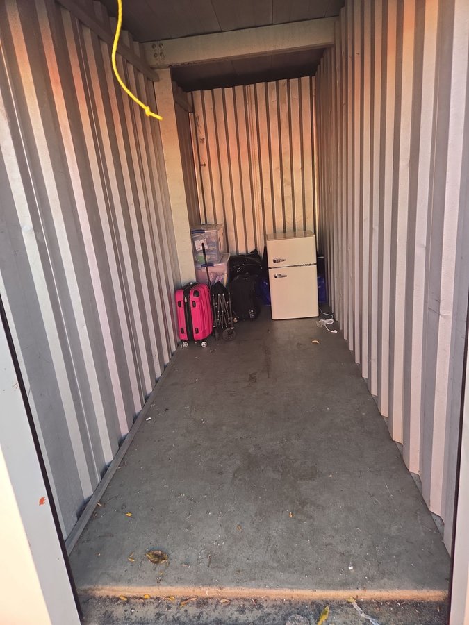 5 x 15 storage unit in Charlotte, NC
