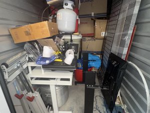 5 x 10 storage unit in Katy, TX