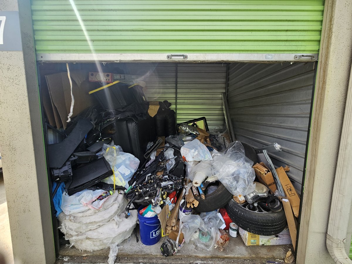 10 x 10 storage unit in Doraville, GA