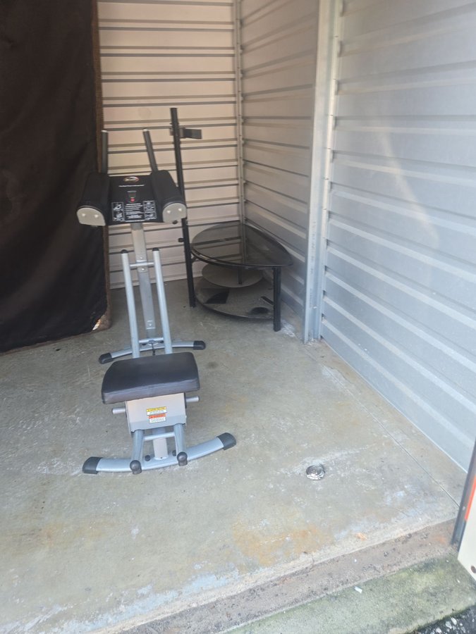 10 x 10 storage unit in Lake Wylie, SC