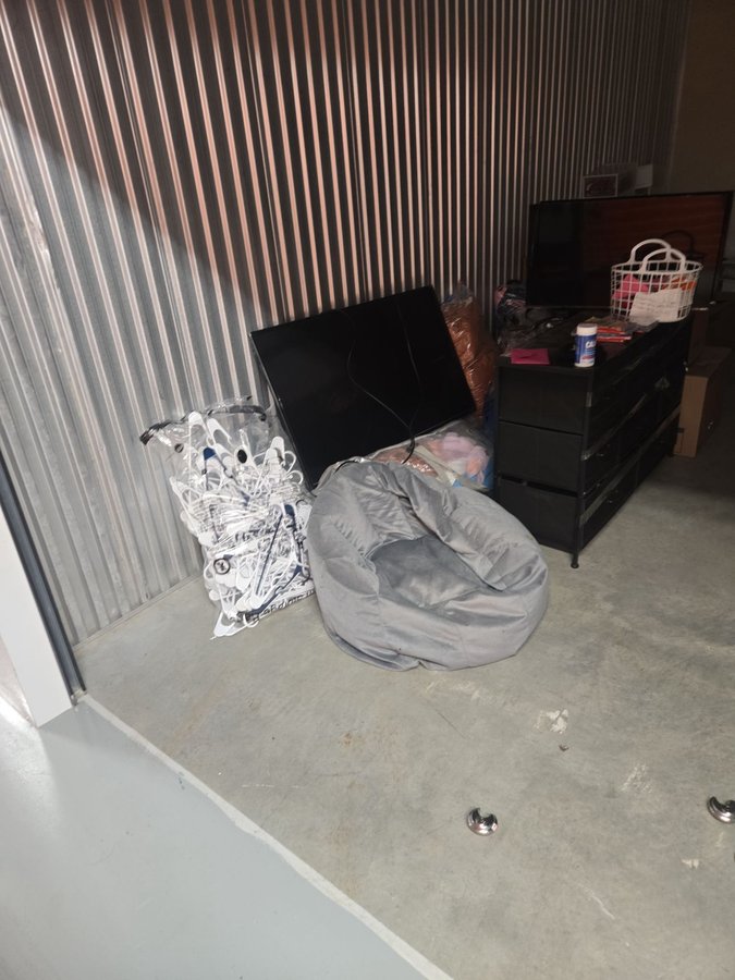 10 x 20 storage unit in Matthews, NC