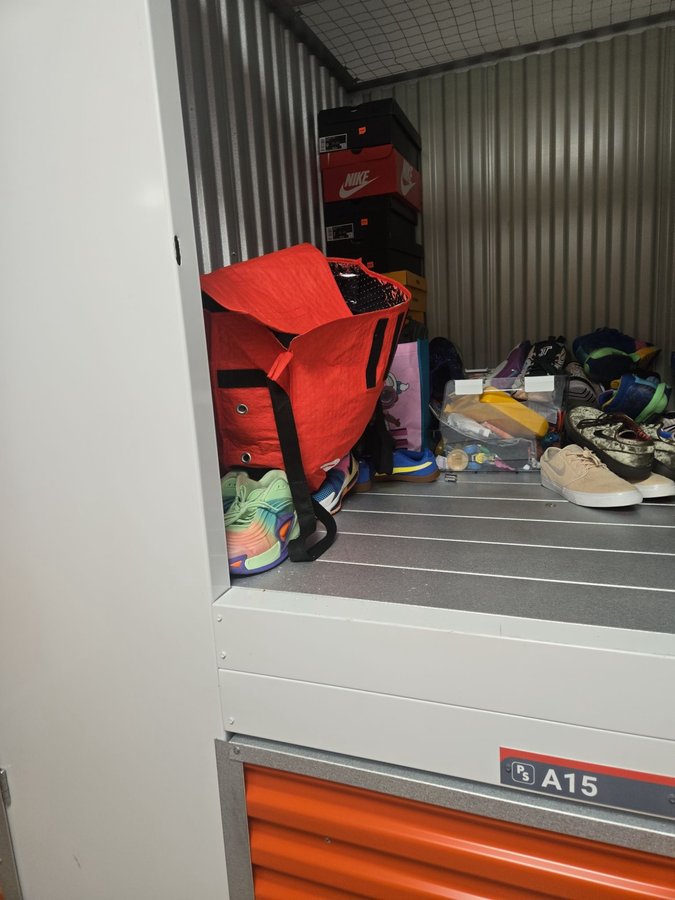 5 x 5 storage unit in Matthews, NC