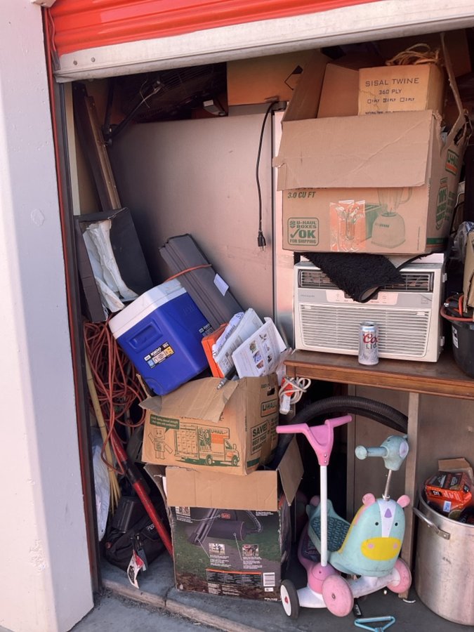 10 x 30 storage unit in Las Vegas, NV
