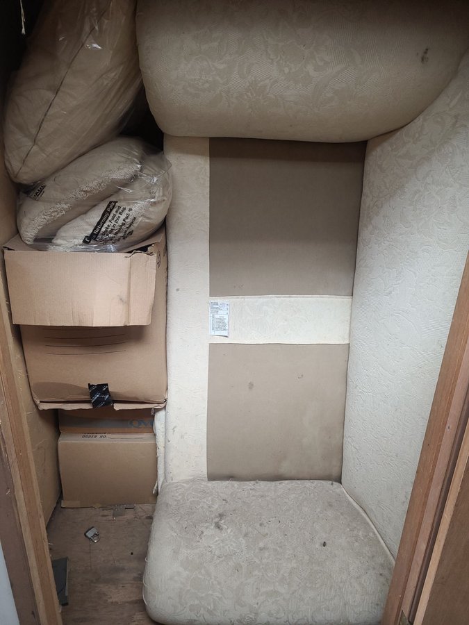 5 x 6 storage unit in Portland, OR