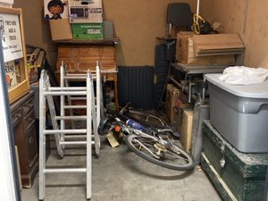 10 x 10 storage unit in Phoenix, AZ