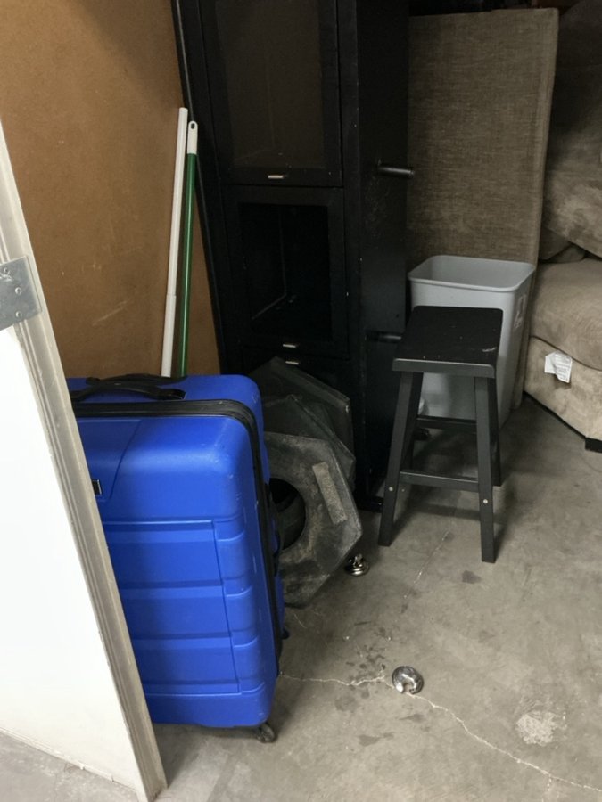 7 x 10 storage unit in Las Vegas, NV