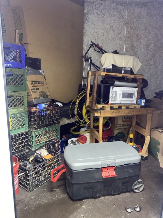 10 x 10 storage unit in Phoenix, AZ