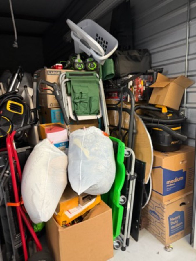 10 x 20 storage unit in Tomball, TX