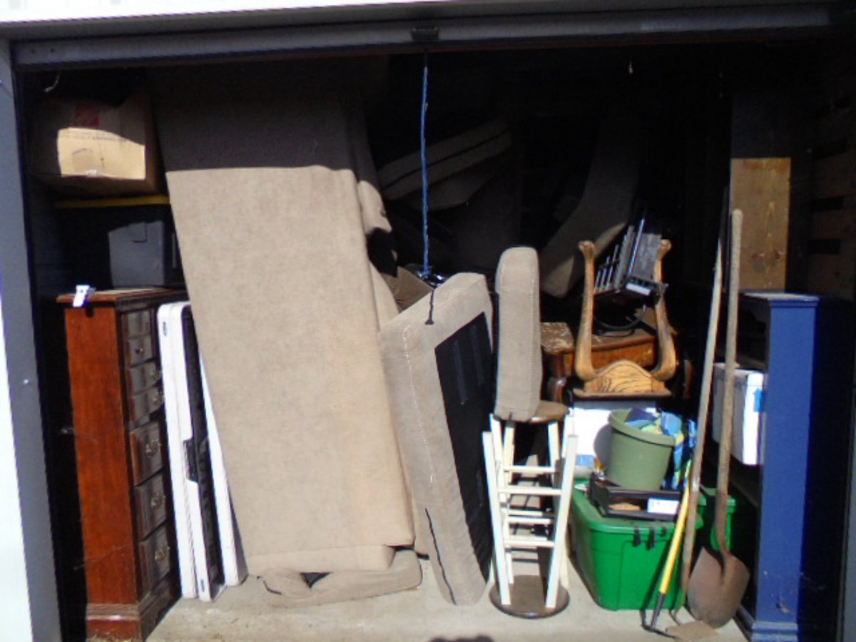 10 x 10 storage unit in Chico, CA