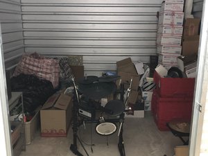 10 x 10 storage unit in Houston, TX