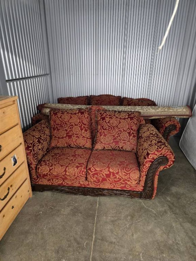 10 x 10 storage unit in Shelby Township, MI