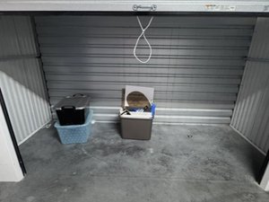 10 x 5 storage unit in Melbourne, FL