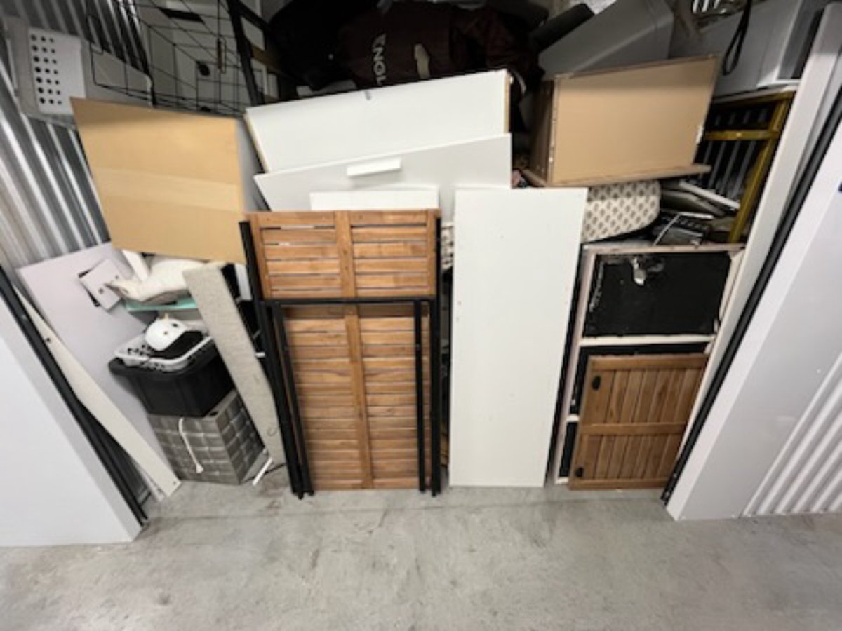 10 x 10 storage unit in Coral Gables, FL