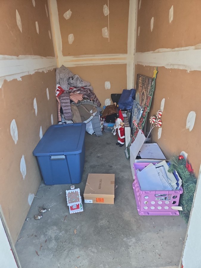 5 x 10 storage unit in Matthews, NC