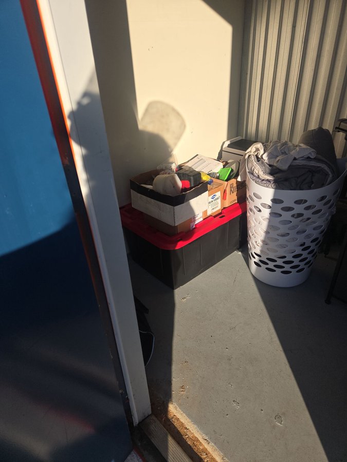 10 x 5 storage unit in Matthews, NC