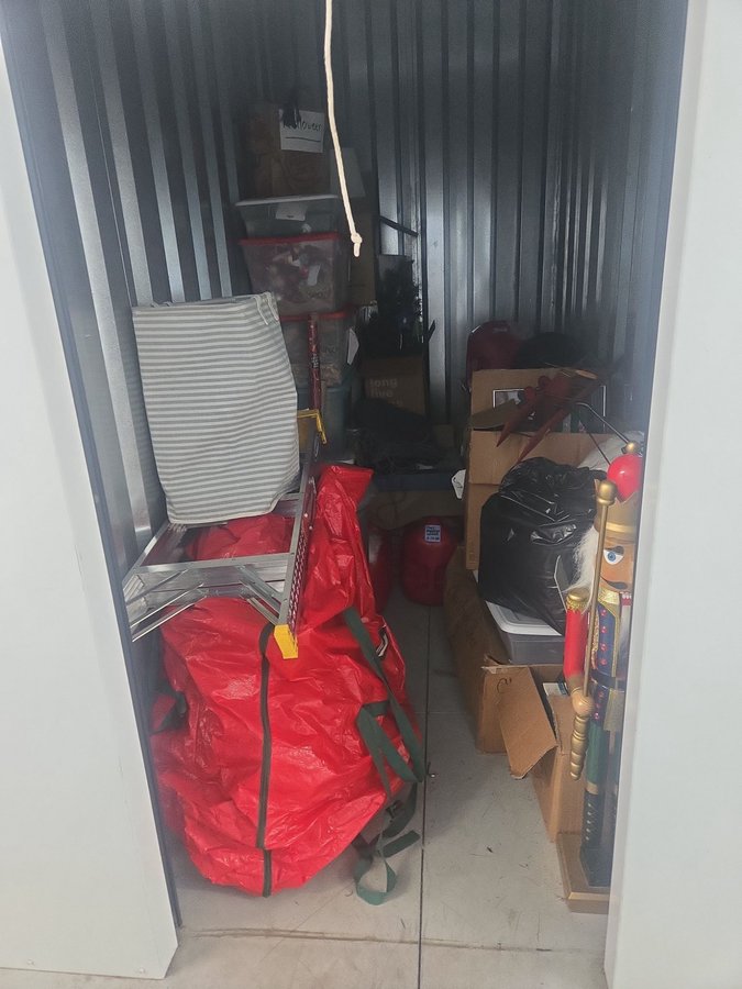 5 x 10 storage unit in Matthews, NC
