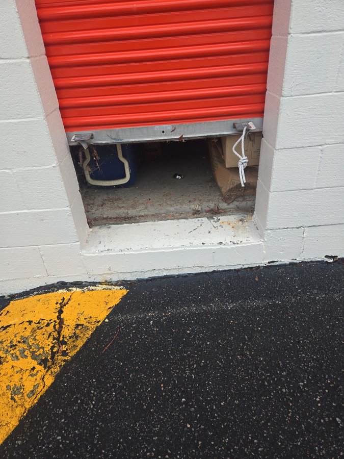 5 x 10 storage unit in Rockingham, NC