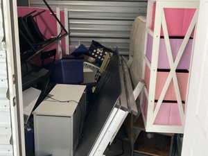 10 x 10 storage unit in Radcliff, KY