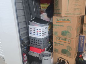 10 x 10 storage unit in Matthews, NC