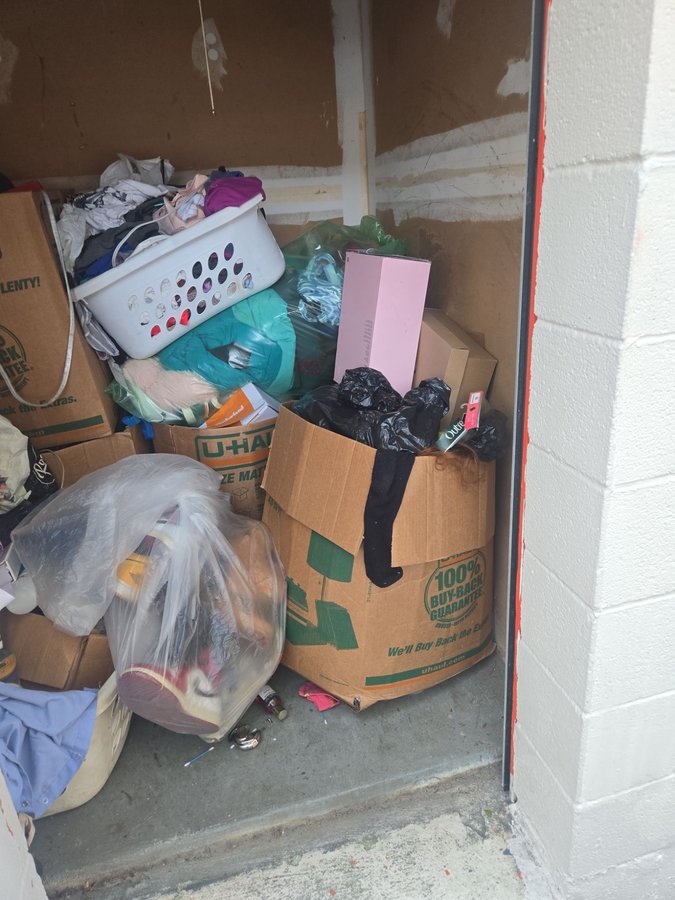 4 x 5 storage unit in Rockingham, NC