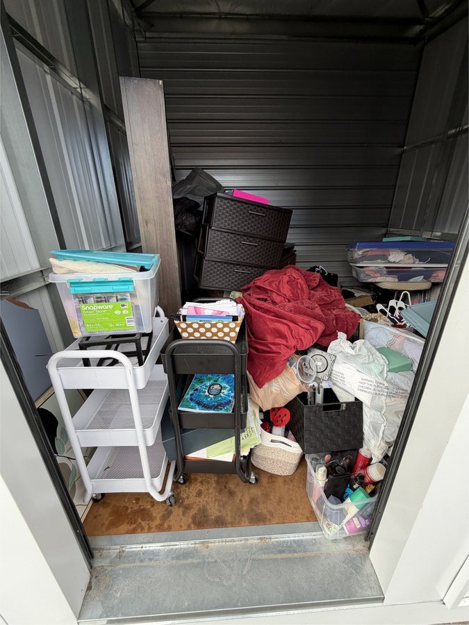 10 x 10 storage unit in Meridian, ID