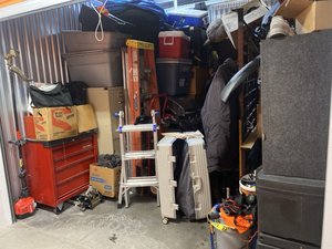 10 x 10 storage unit in Phoenix, AZ