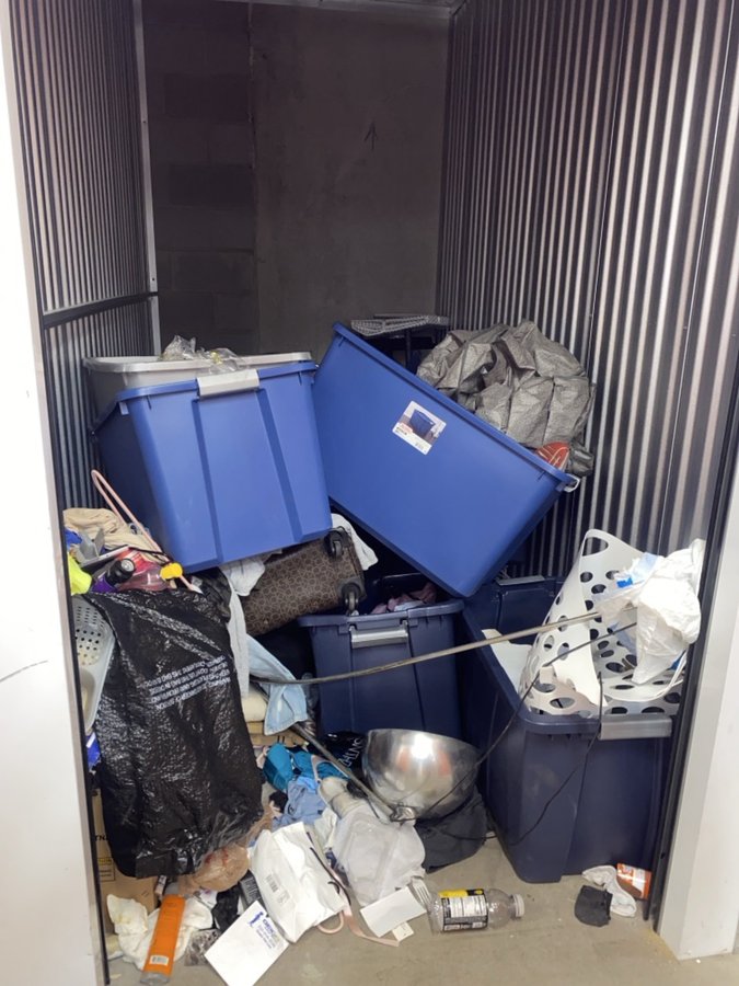 5 x 10 storage unit in Phoenix, AZ