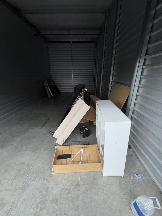 12 x 25 storage unit in Federal Way, WA
