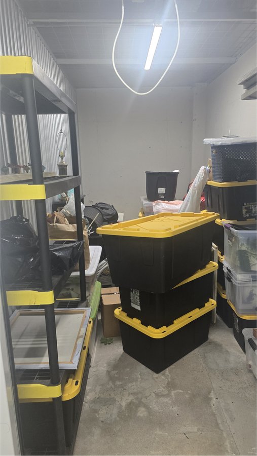 7 x 15 storage unit in Phoenix, AZ