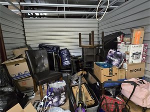 10 x 10 storage unit in Raleigh, NC
