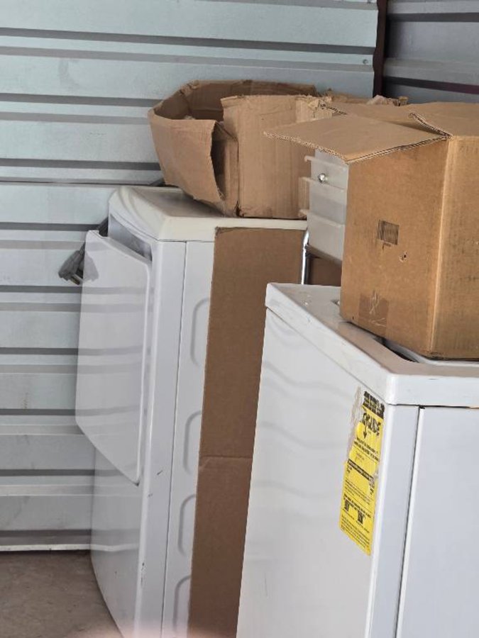 10 x 15 storage unit in Austell, GA