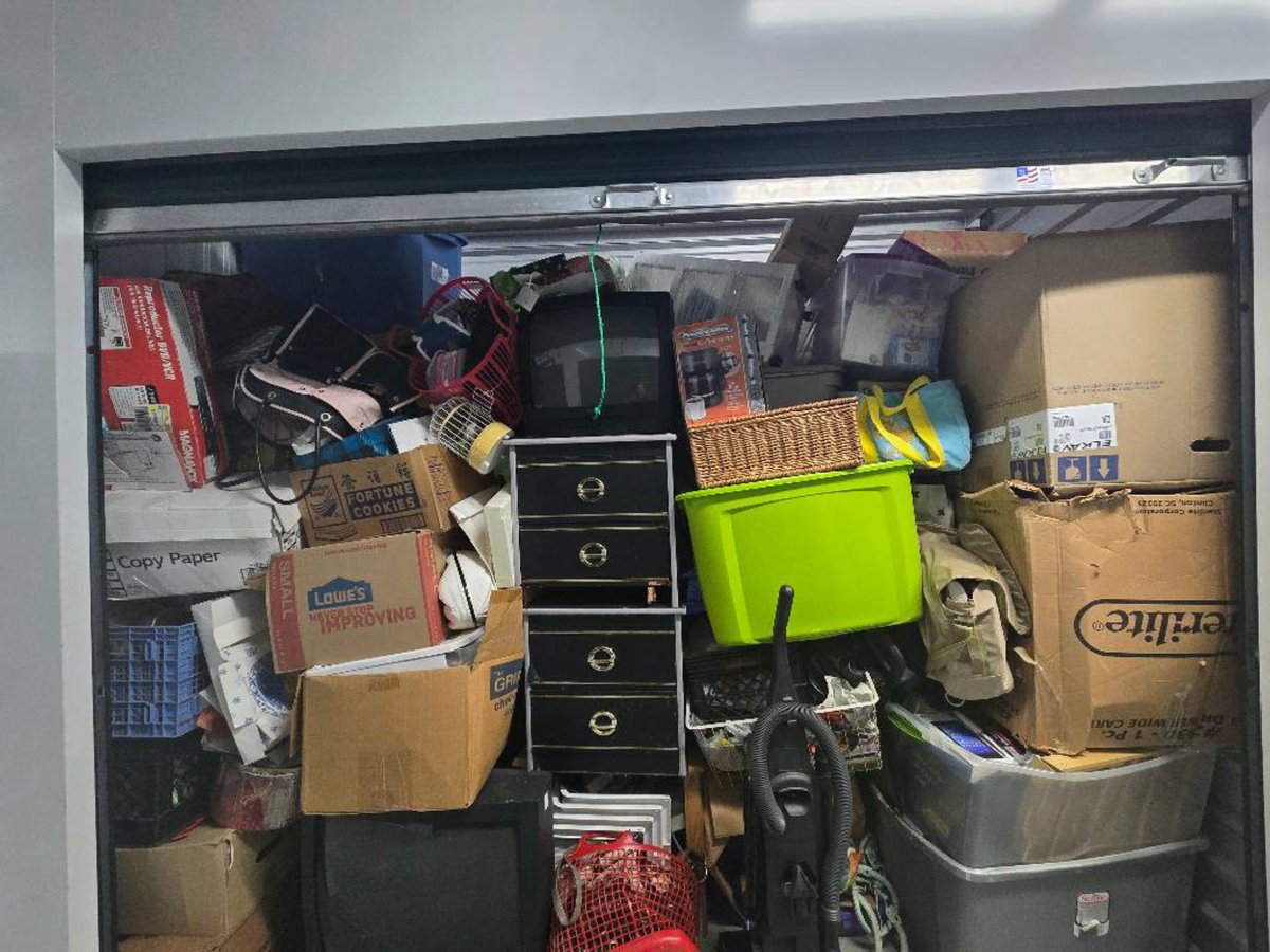 10 x 5 storage unit in Austell, GA