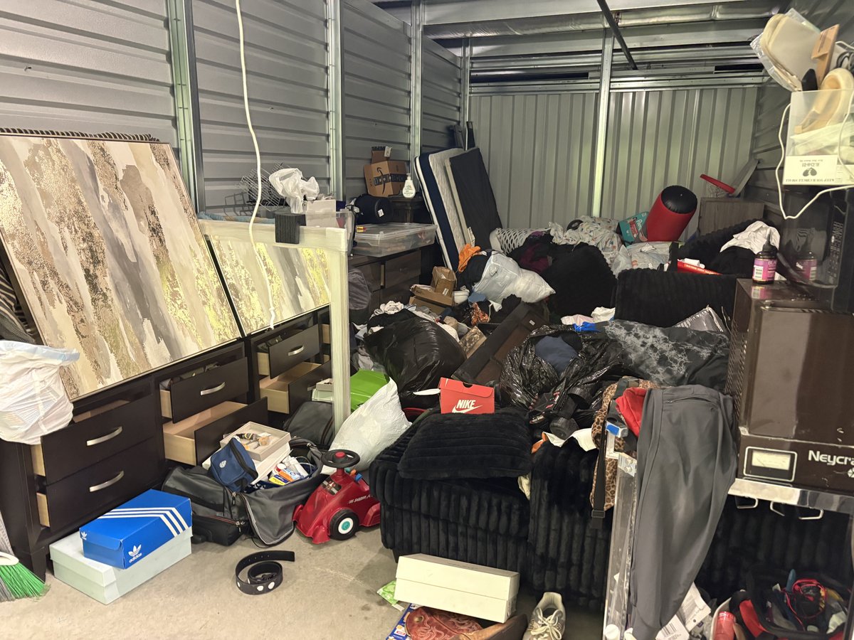10 x 20 storage unit in Avon, IN