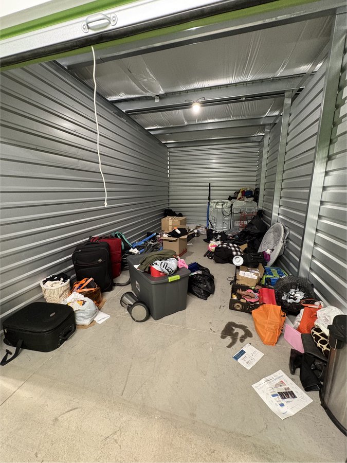 10 x 20 storage unit in Avon, IN