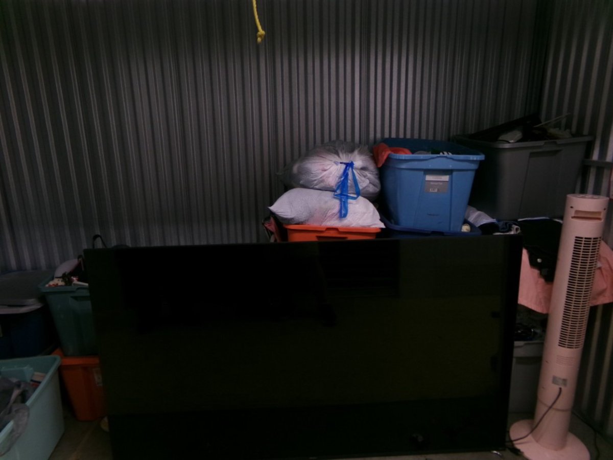 5 x 10 storage unit in Jacksonville, FL