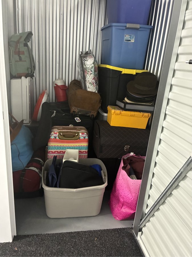 5 x 5 storage unit in Rockville, MD