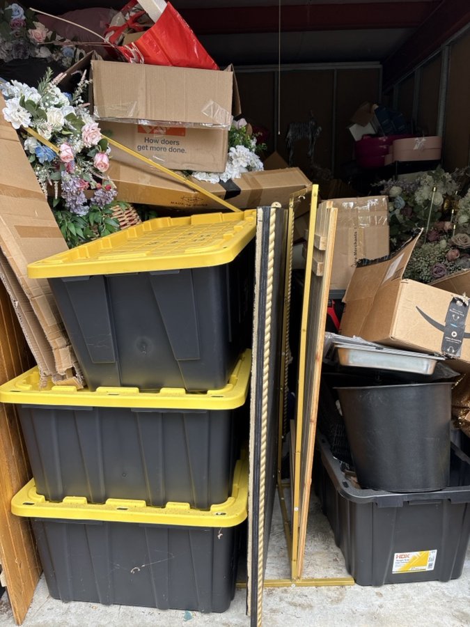 10 x 15 storage unit in Edgewater Park, NJ