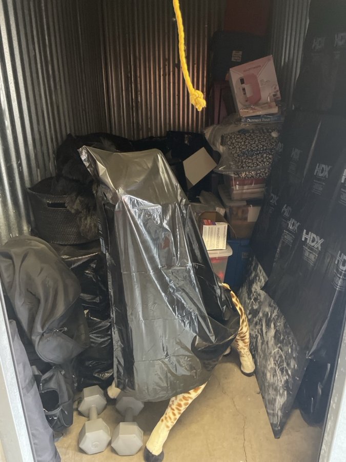 5 x 10 storage unit in Mercerville, NJ