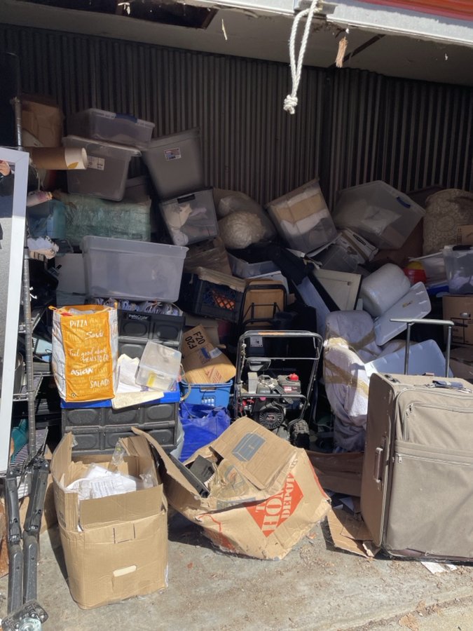 10 x 20 storage unit in Mercerville, NJ