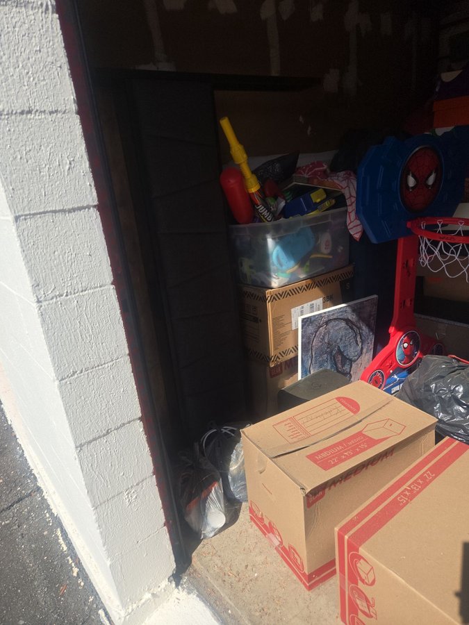 10 x 10 storage unit in Charlotte, NC