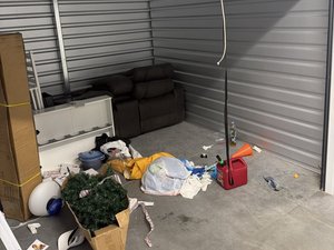 10 x 10 storage unit in Redlands, CA