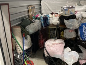 10 x 10 storage unit in Trenton, NJ