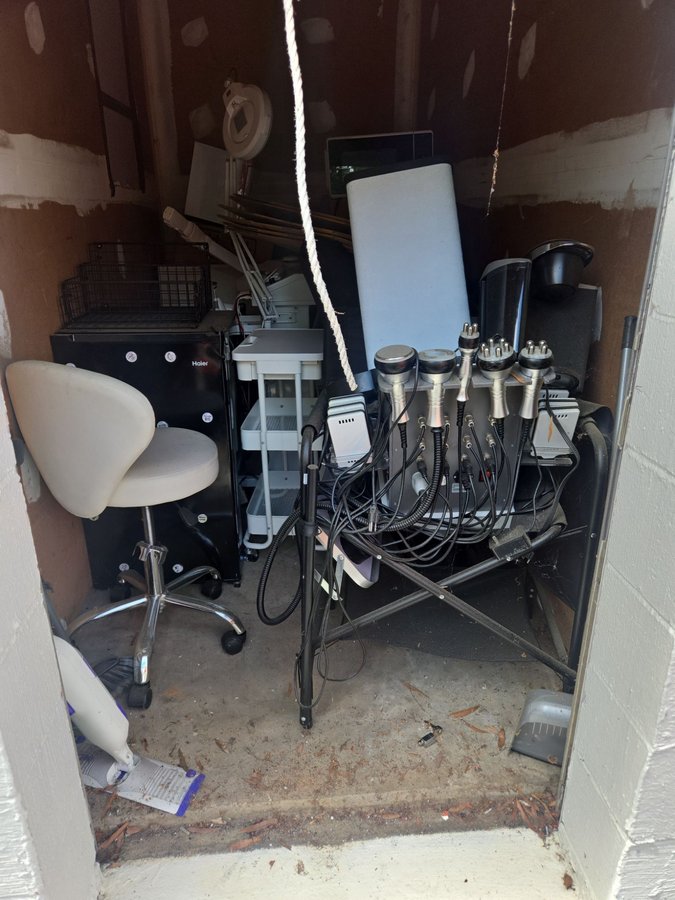 5 x 10 storage unit in Charlotte, NC