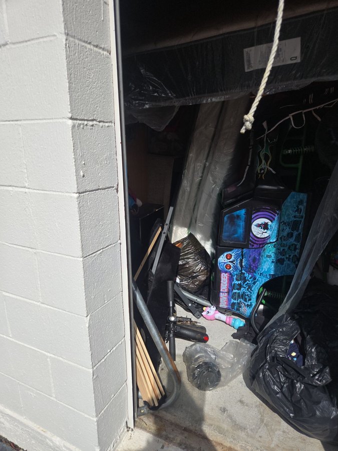 10 x 10 storage unit in Charlotte, NC
