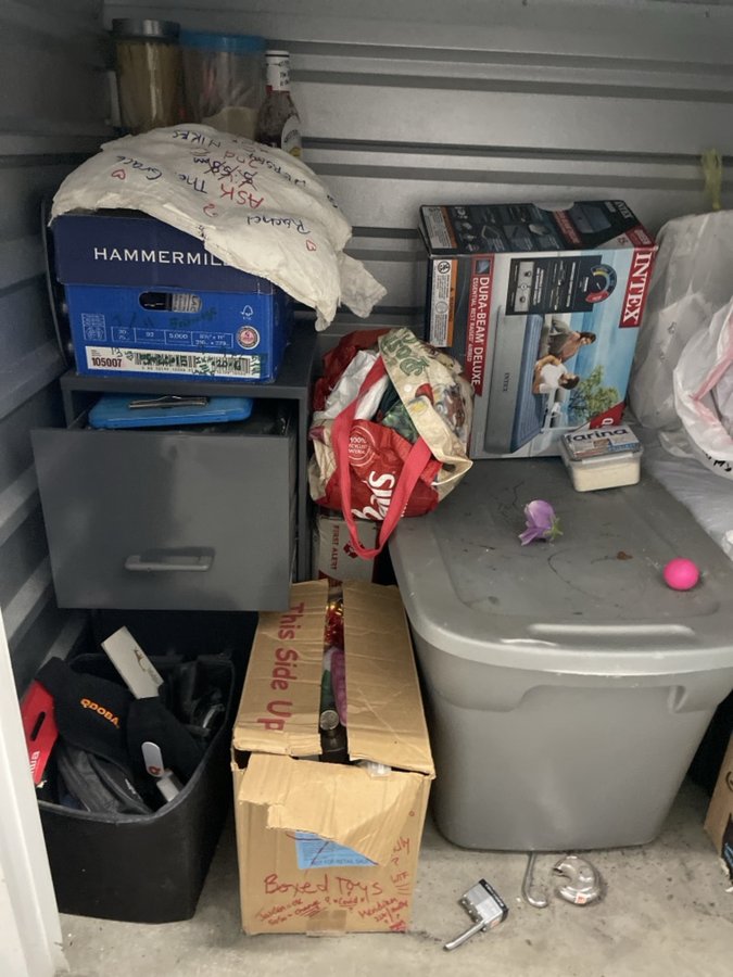 5 x 3 storage unit in Trenton, NJ