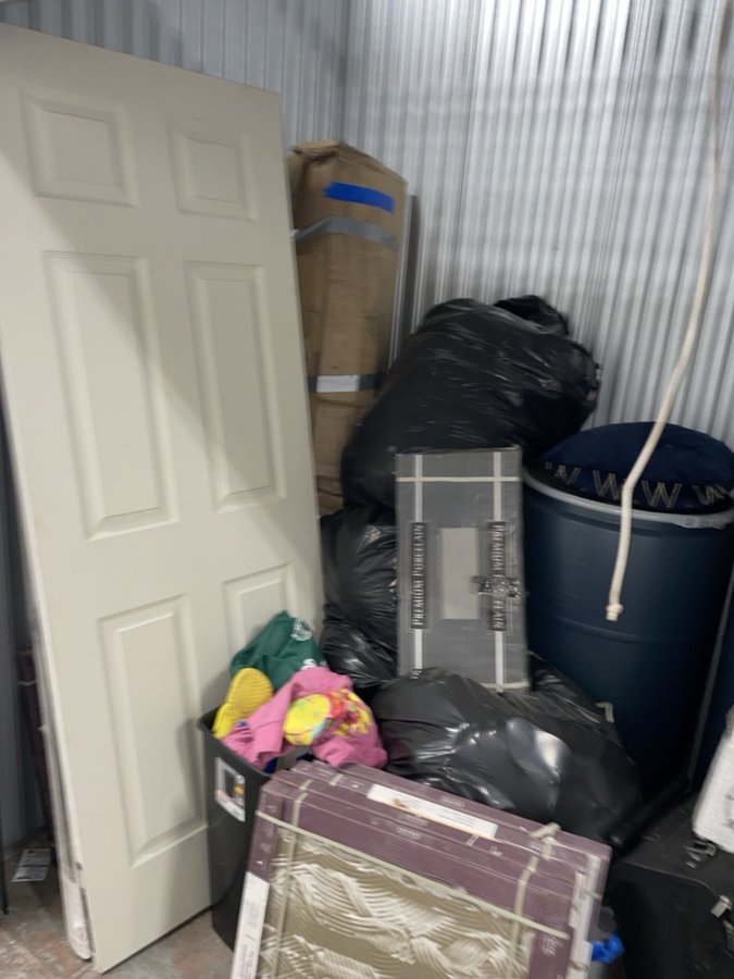 10 x 5 storage unit in Trenton, NJ