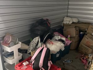 10 x 10 storage unit in Trenton, NJ
