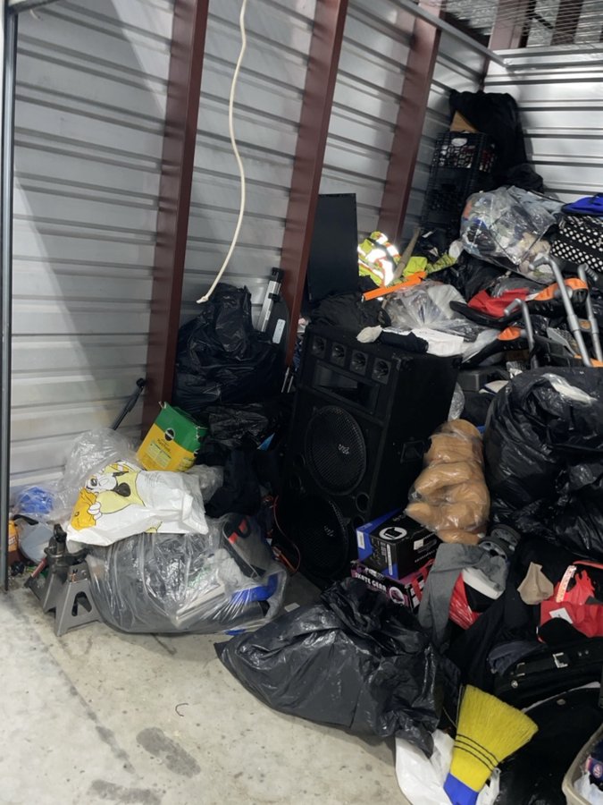 10 x 10 storage unit in Trenton, NJ