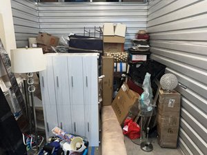 10 x 15 storage unit in Kapolei, HI